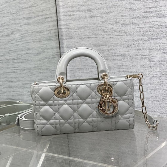 2025 Hot Women's FashionBag Satchel Cross BodyBag Leather Shoulder