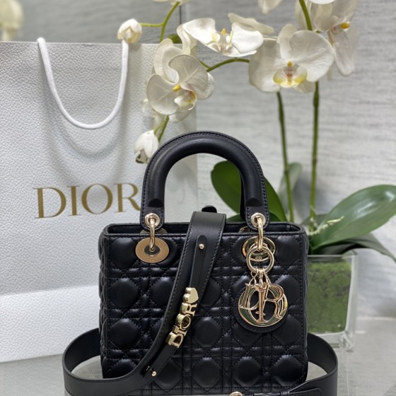 2025 Hot Women's FashionBag Satchel Cross BodyBag Leather Shoulder