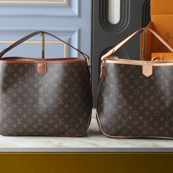 2025 Hot Women's FashionBag Satchel Cross BodyBag Leather Shoulder