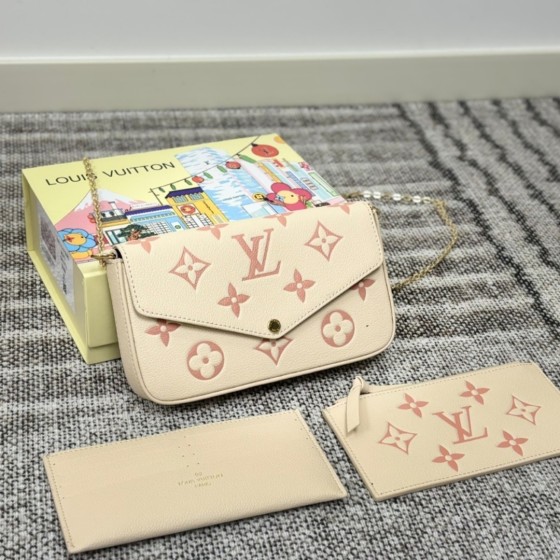 2025 Hot Women's FashionBag Satchel Cross BodyBag Leather Shoulder