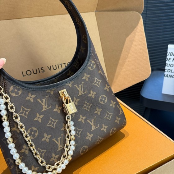 2025 Hot Women's FashionBag Satchel Cross BodyBag Leather Shoulder