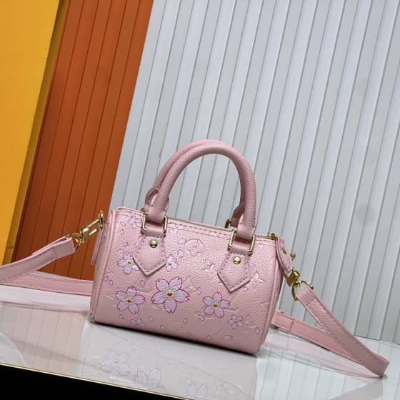 2025 Hot Women's FashionBag Satchel Cross BodyBag Leather Shoulder