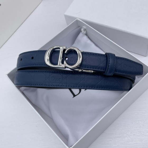 2025 New Arrival: Trendy Fashion Belts for Men and Women
