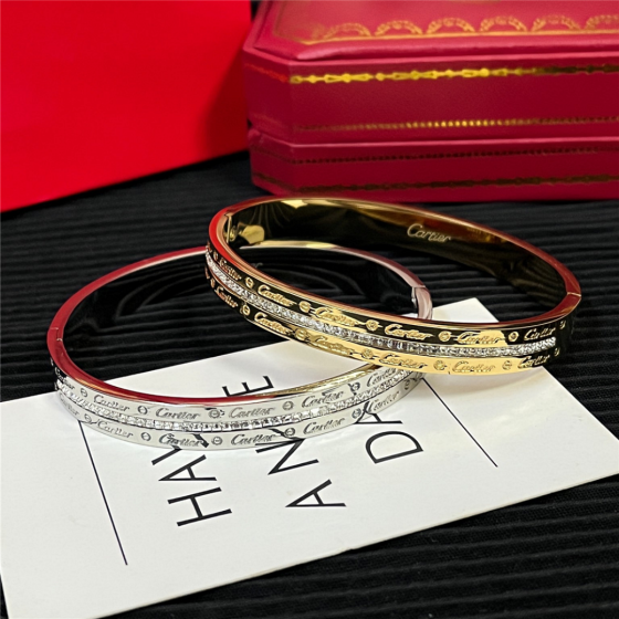 2025 New Styles Women's Fashion Jewelry Accessories,Brandbracelet Designed for Love and Witnessing Sweet Moments