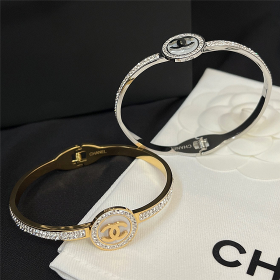 2025 New Styles Women's Fashion Jewelry Accessories,Brandbracelet Designed for Love and Witnessing Sweet Moments