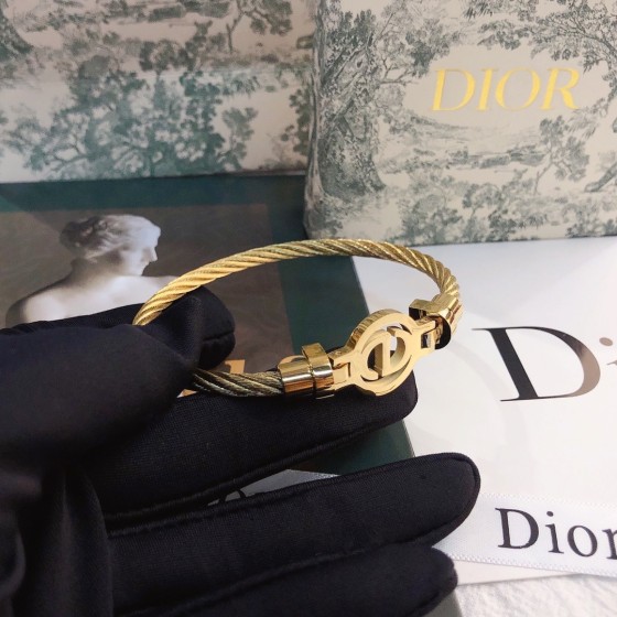 2025 New Styles Women's Fashion Jewelry Accessories,Brandbracelet Designed for Love and Witnessing Sweet Moments