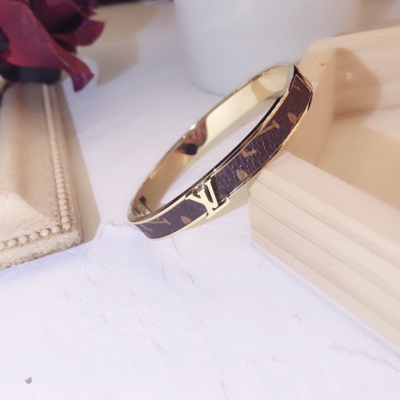 2025 New Styles Women's Fashion Jewelry Accessories,Brandbracelet Designed for Love and Witnessing Sweet Moments