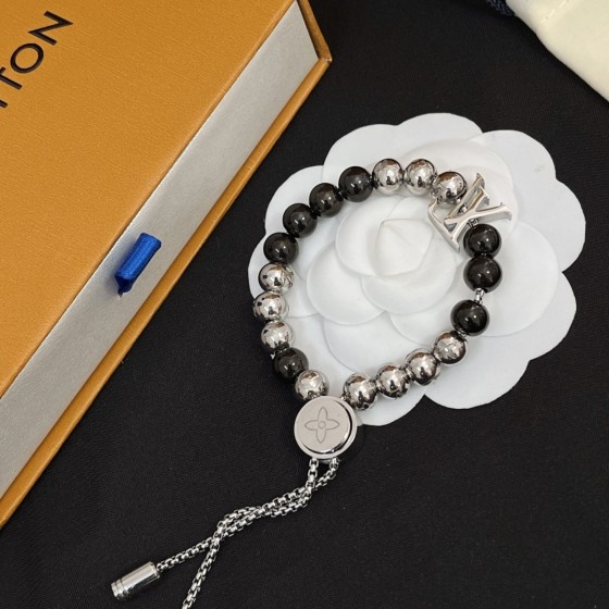 2025 New Styles Women's Fashion Jewelry Accessories,Brandbracelet Designed for Love and Witnessing Sweet Moments