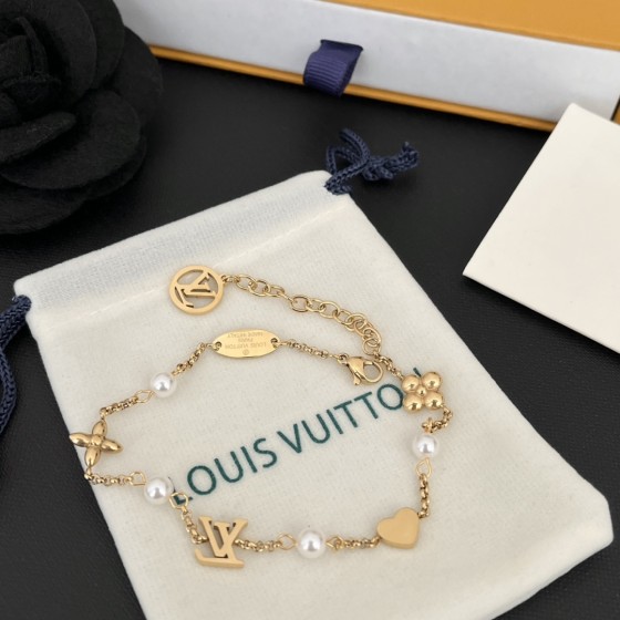 2025 New Styles Women's Fashion Jewelry Accessories,Brandbracelet Designed for Love and Witnessing Sweet Moments