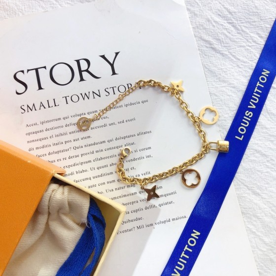 2025 New Styles Women's Fashion Jewelry Accessories,Brandbracelet Designed for Love and Witnessing Sweet Moments