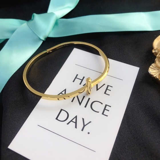 2025 New Styles Women's Fashion Jewelry Accessories,Brandbracelet Designed for Love and Witnessing Sweet Moments