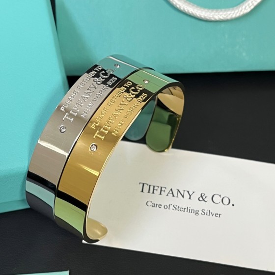 2025 New Styles Women's Fashion Jewelry Accessories,Brandbracelet Designed for Love and Witnessing Sweet Moments