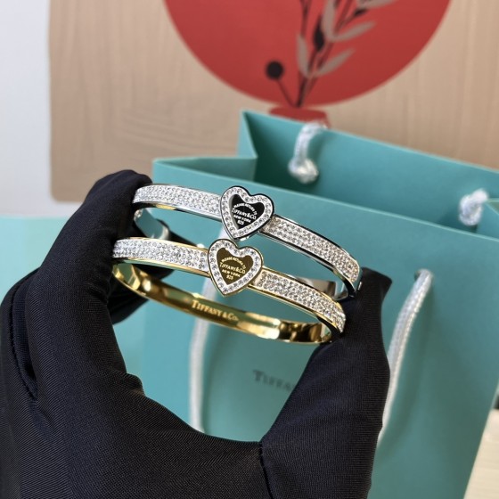2025 New Styles Women's Fashion Jewelry Accessories,Brandbracelet Designed for Love and Witnessing Sweet Moments