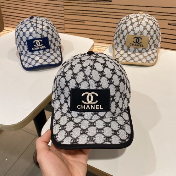 Logo-Printed Baseball Cap for Outdoor Activities - Sun Protection & Breathable Design