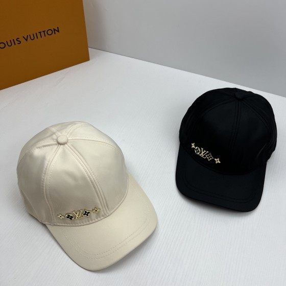 Logo-Printed Baseball Cap for Outdoor Activities - Sun Protection & Breathable Design