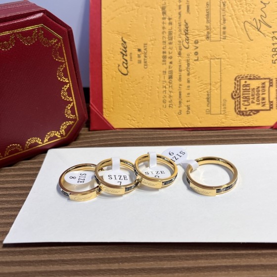 Exquisitely crafted high - quality rings, decorations for your fingertips