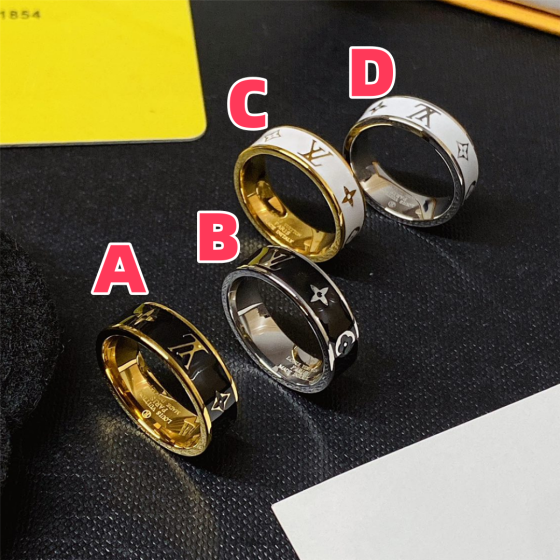 Exquisitely crafted high - quality rings, decorations for your fingertips