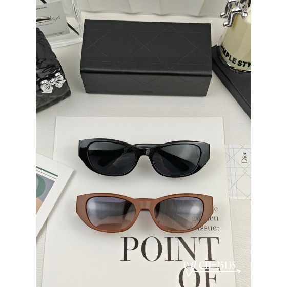 Men's and Women's Sunglasses - Fashionable High-UV Protect Beach Sunglasses - Vintage Fishing Glasses