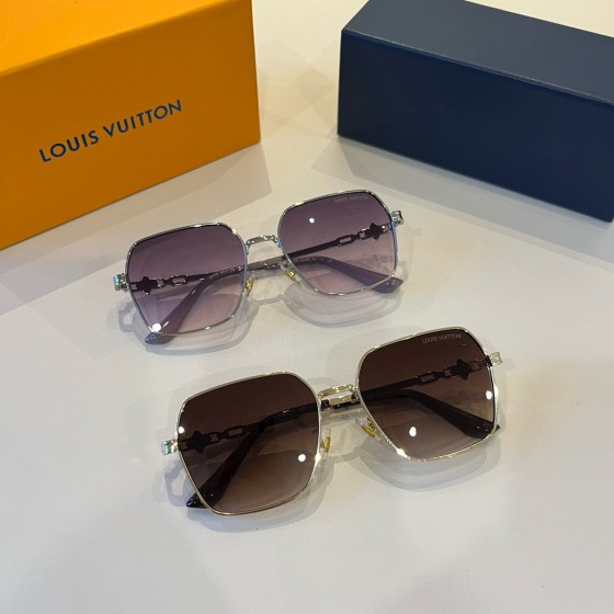 Men's and Women's Sunglasses - Fashionable High-UV Protect Beach Sunglasses - Vintage Fishing Glasses