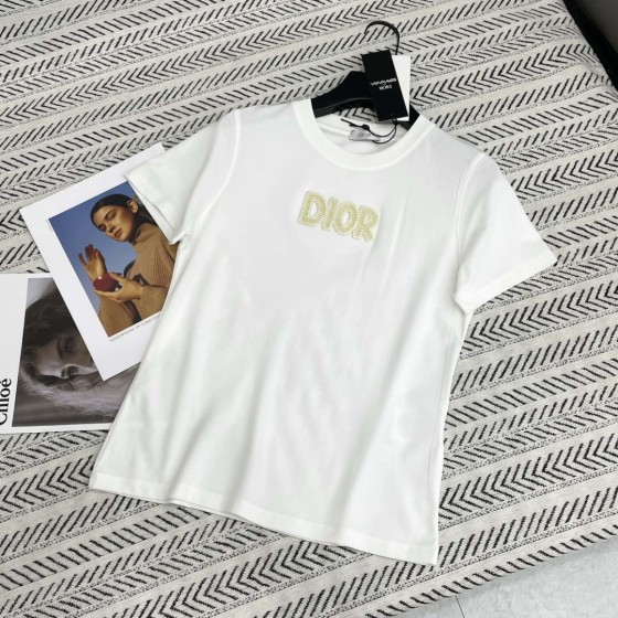 New arrivals in 2025! Summer clothes with round necks. Available in two colors, suitable for both men and women.