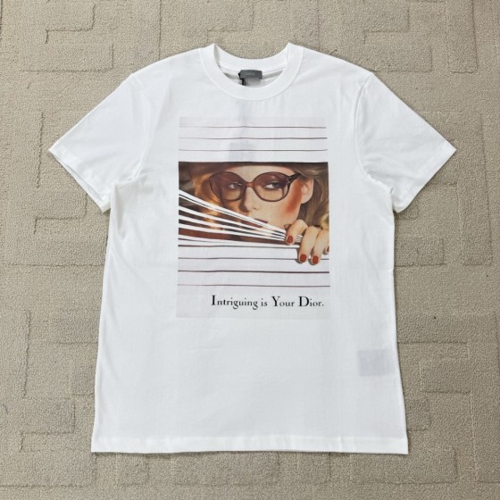 2025 Summer New Arrivals Latest Short Sleeves, Comfortable and Breathable to Wear, Complete with Three Labels