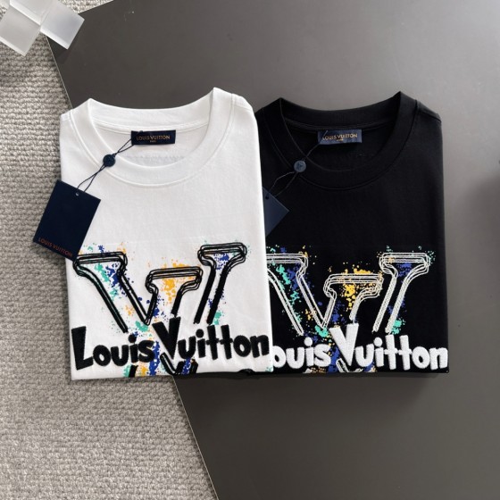 2025 Summer New Arrivals Latest Short Sleeves, Comfortable and Breathable to Wear, Complete with Three Labels