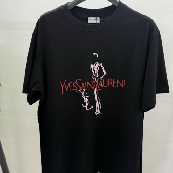 New arrivals in 2025! Summer clothes with round necks. Available in two colors, suitable for both men and women.