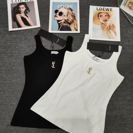 New arrivals in 2025! Summer clothes with round necks. Available in two colors, suitable for both men and women.