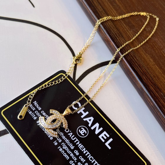 2025 New Exquisite Craftsmanship, Superior Quality, Stylish and Trendy Necklaces