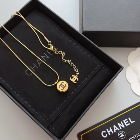 2025 New Exquisite Craftsmanship, Superior Quality, Stylish and Trendy Necklaces