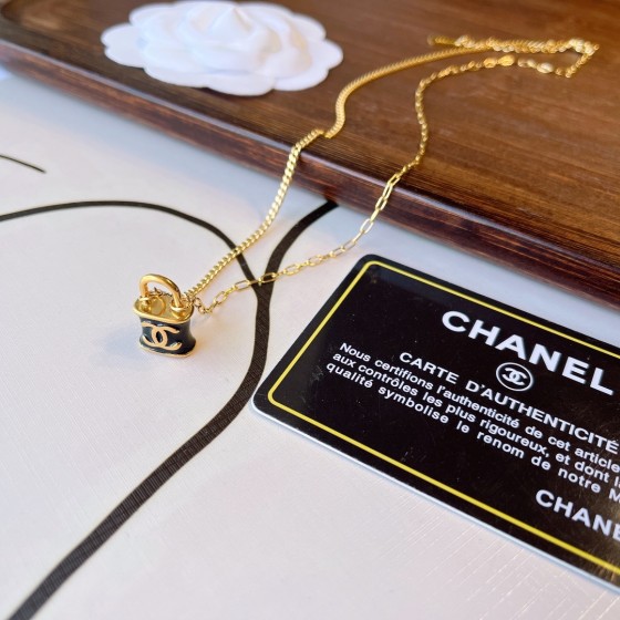 2025 New Exquisite Craftsmanship, Superior Quality, Stylish and Trendy Necklaces