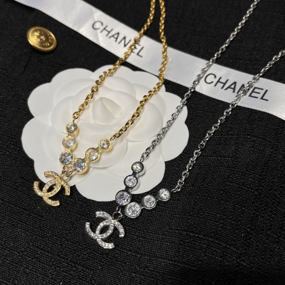 2025 New Exquisite Craftsmanship, Superior Quality, Stylish and Trendy Necklaces