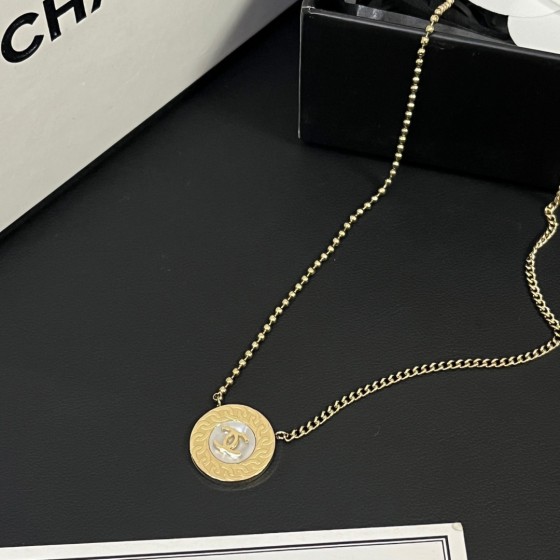 2025 New Exquisite Craftsmanship, Superior Quality, Stylish and Trendy Necklaces