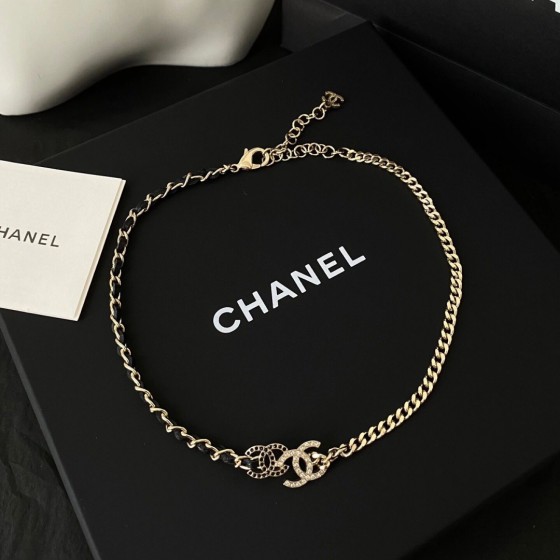 2025 New Exquisite Craftsmanship, Superior Quality, Stylish and Trendy Necklaces