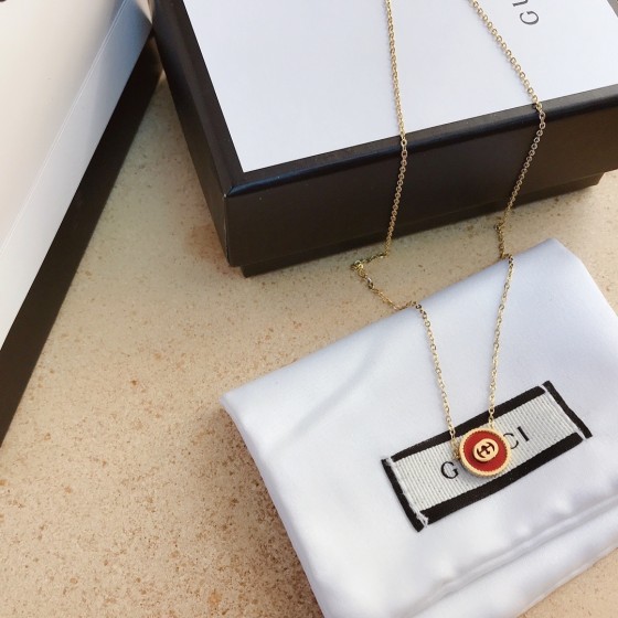 2025 年新款项链，工艺精湛，品质上乘，时尚潮流