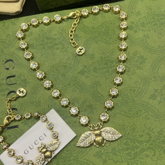 2025 New Exquisite Craftsmanship, Superior Quality, Stylish and Trendy Necklaces