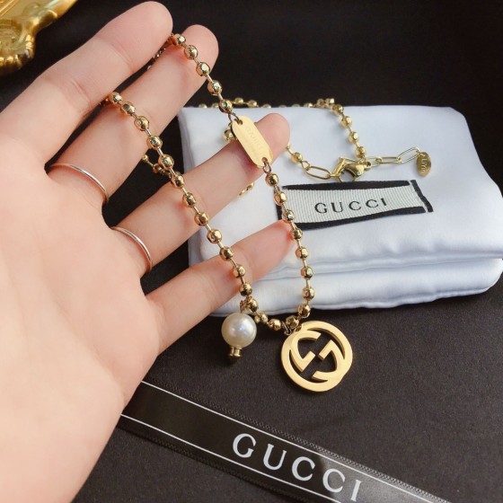 2025 年新款项链，工艺精湛，品质上乘，时尚潮流