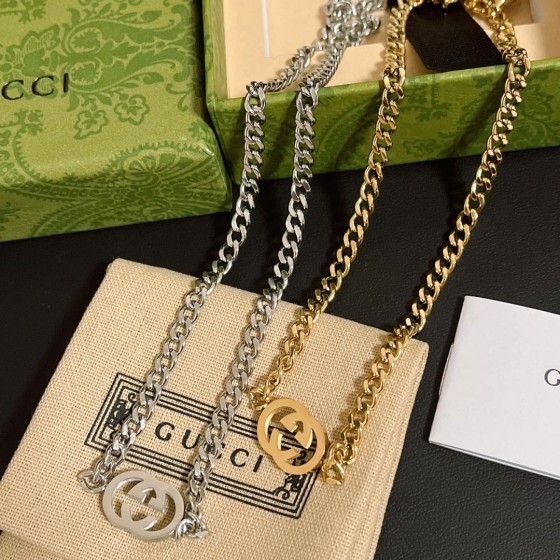 2025 年新款项链，工艺精湛，品质上乘，时尚潮流