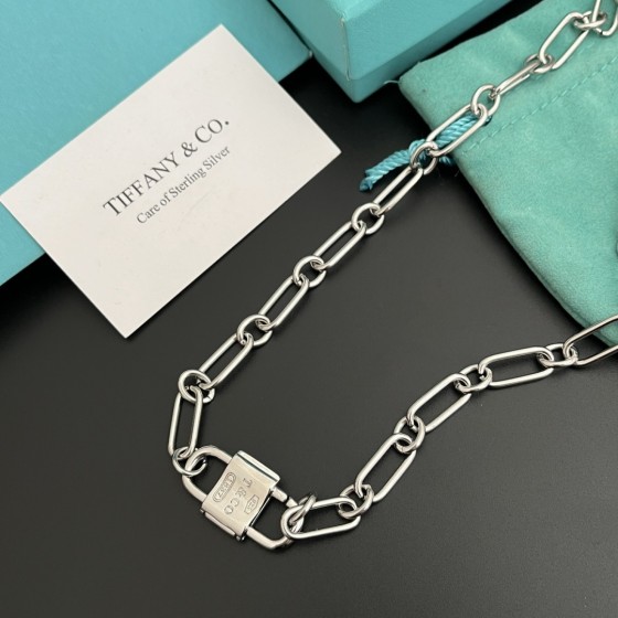 2025 New Exquisite Craftsmanship, Superior Quality, Stylish and Trendy Necklaces