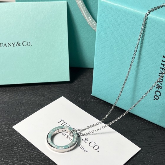 2025 New Exquisite Craftsmanship, Superior Quality, Stylish and Trendy Necklaces