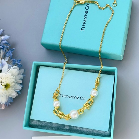 2025 New Exquisite Craftsmanship, Superior Quality, Stylish and Trendy Necklaces